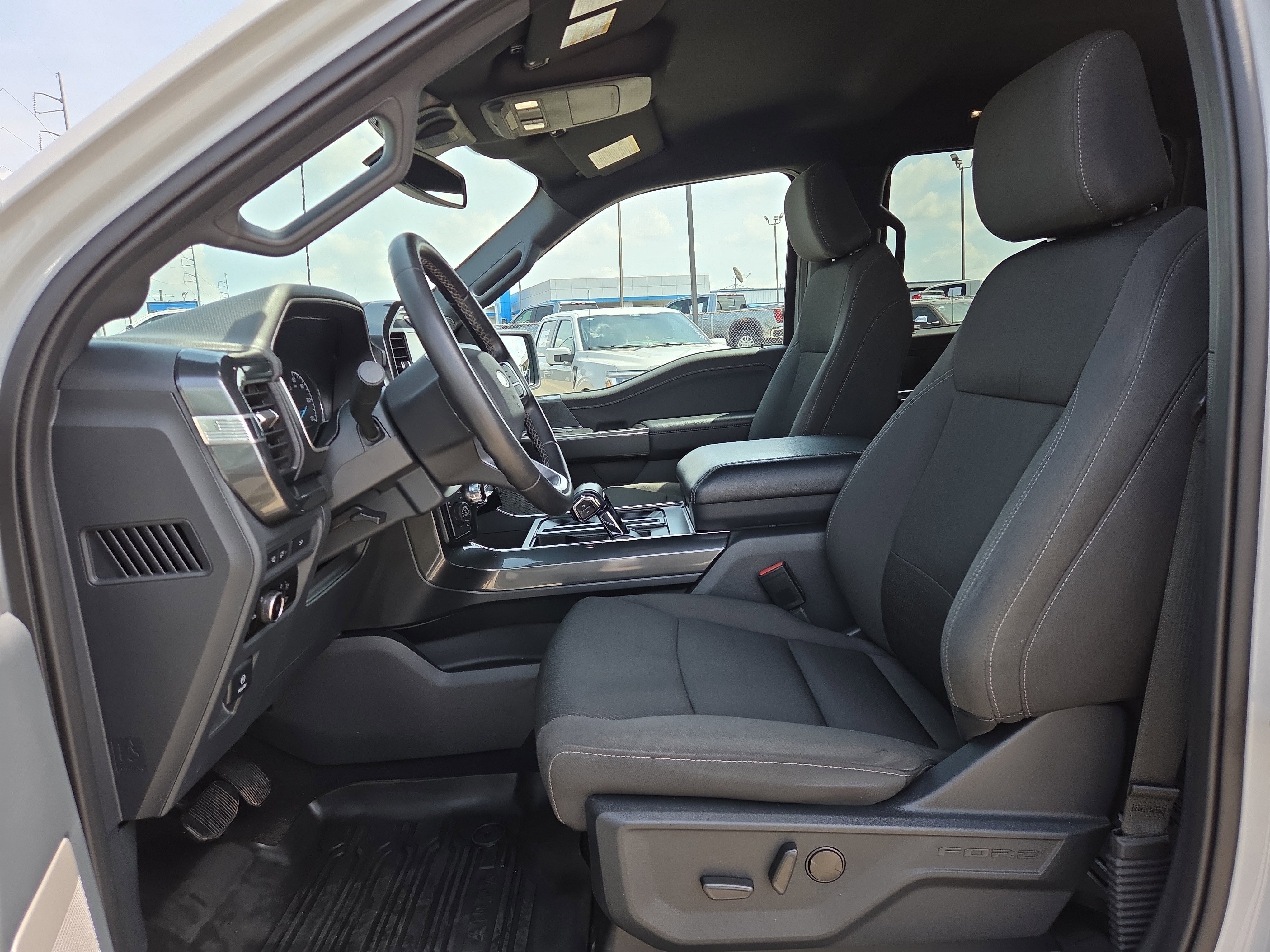 Used 2023 Ford F150 XLT w/ Equipment Group 302A High image 10