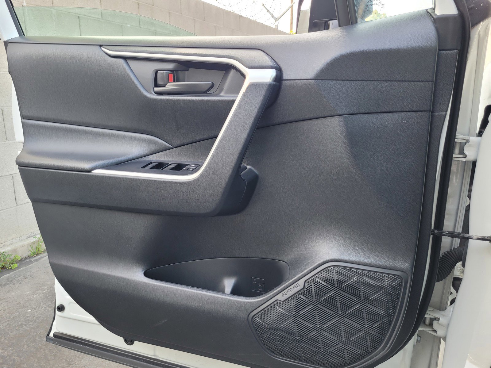 Used 2024 Toyota RAV4 LE image 25