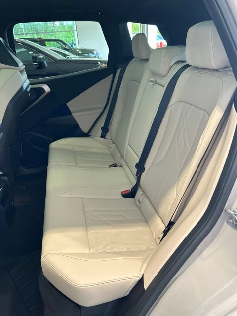 Used 2025 BMW X3 xDrive30i w/ Premium Package AWD/4WD image 18