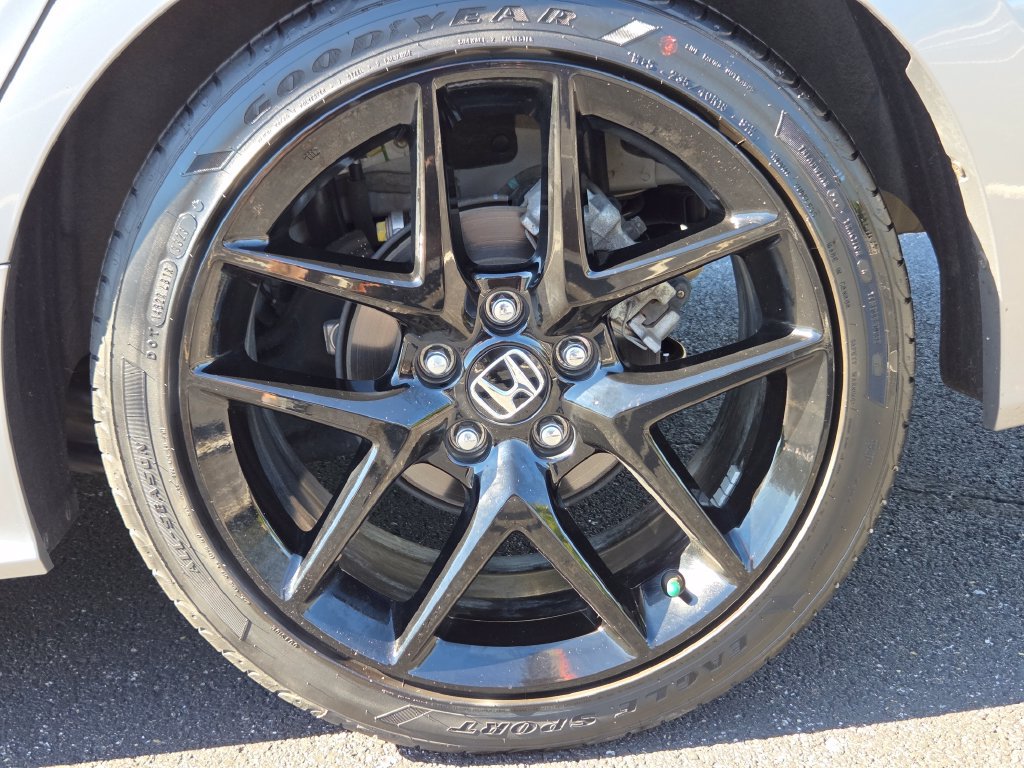 Certified 2024 Honda Civic Sport image 16