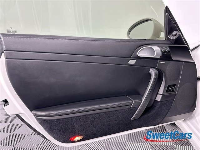 Used 2012 Porsche 911 Turbo S image 37