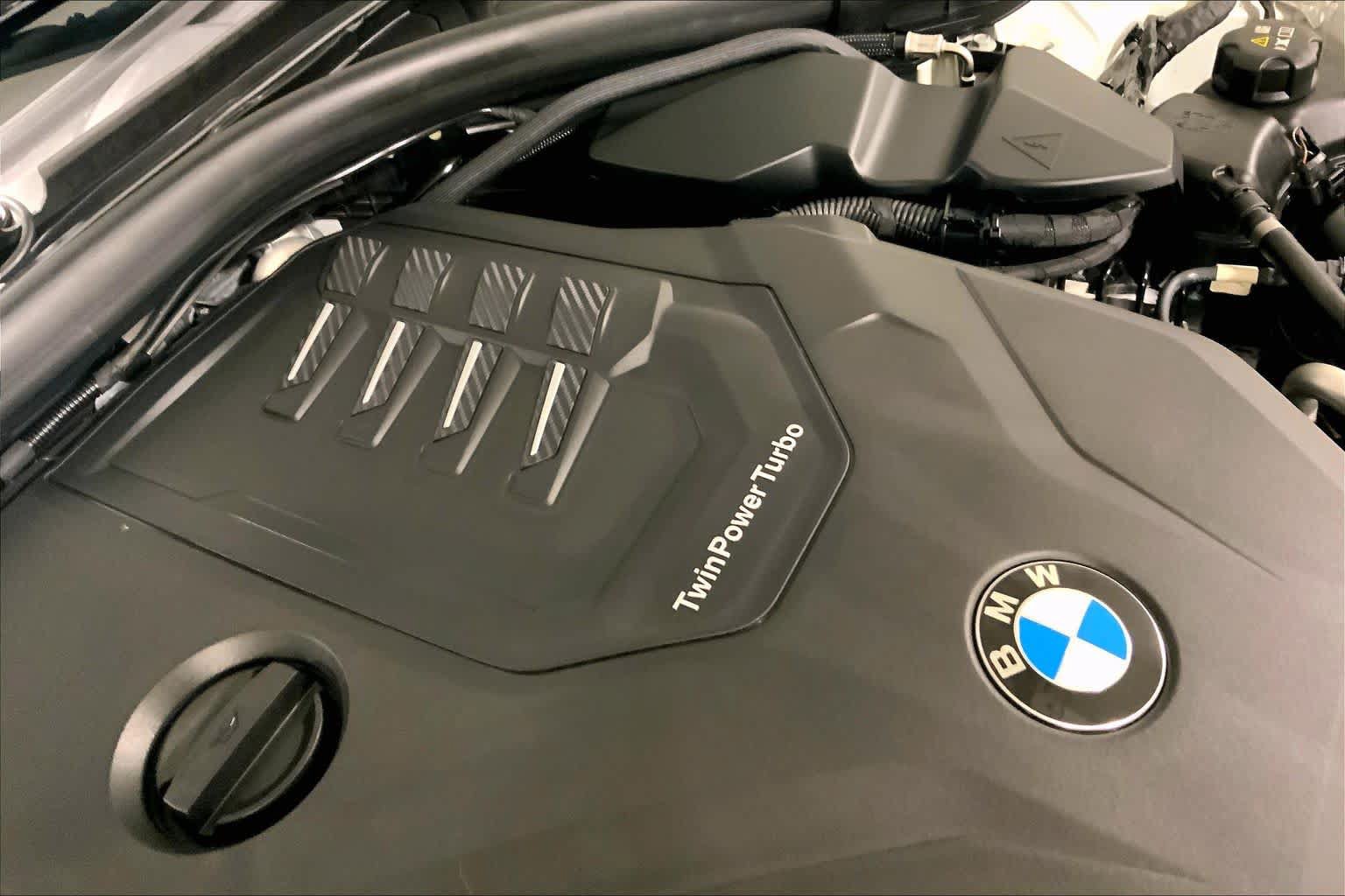 Certified 2023 BMW 330i xDrive Sedan w/ Driving Assistance Package AWD/4WD image 31