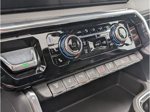 New 2025 GMC Sierra 3500 Denali w/ Denali Reserve Package image 24