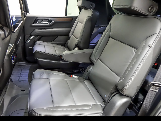 New 2027 GMC Yukon Denali w/ Denali Reserve Package AWD/4WD image 10