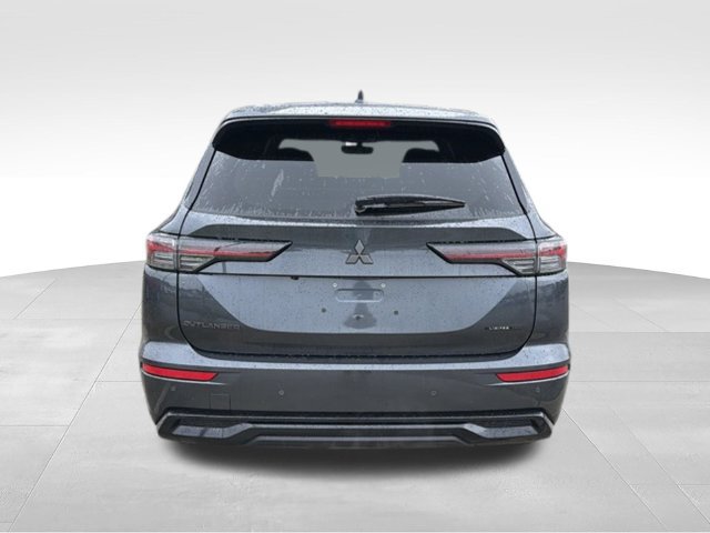 New 2026 Mitsubishi Outlander LE FWD image 19