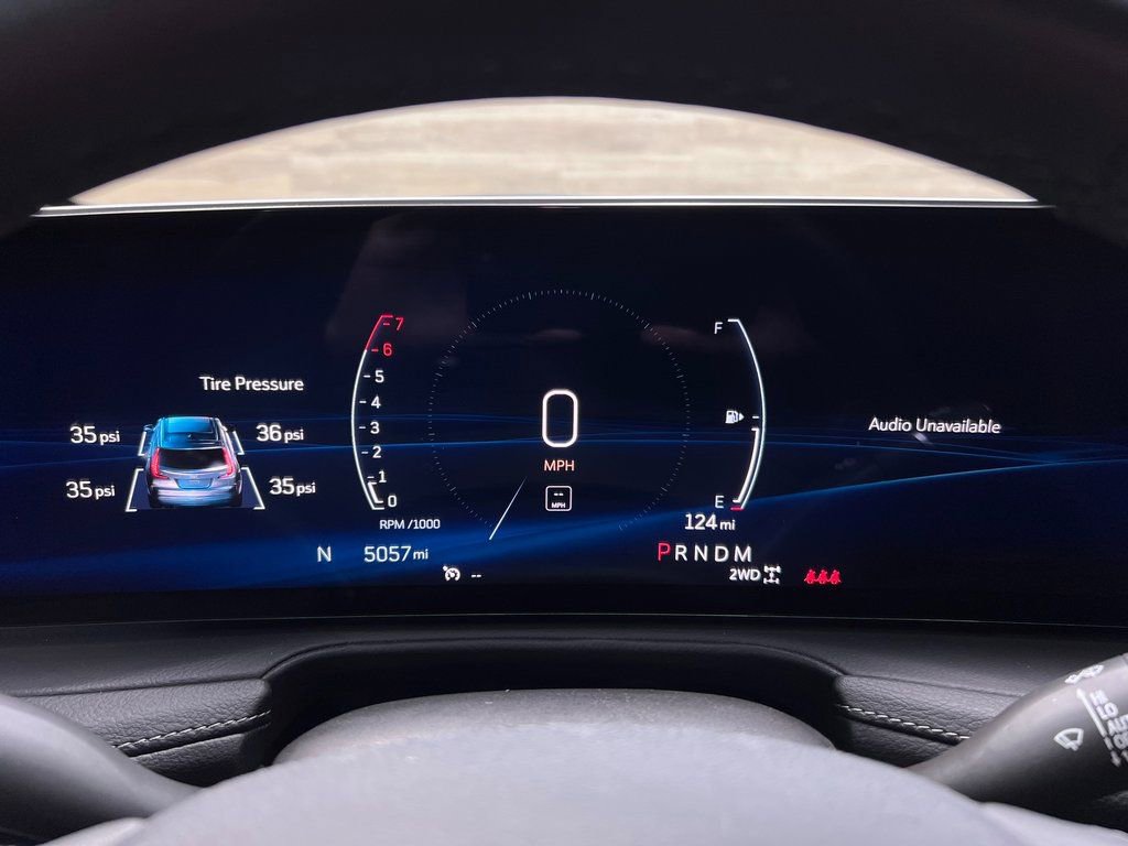 Used 2024 Cadillac XT4 Premium Luxury w/ Technology Package image 26