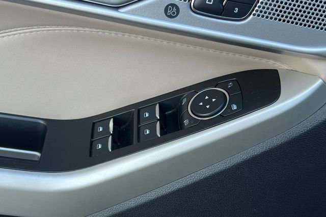 Used 2021 Ford Explorer Limited w/ Equipment Group 301A image 12