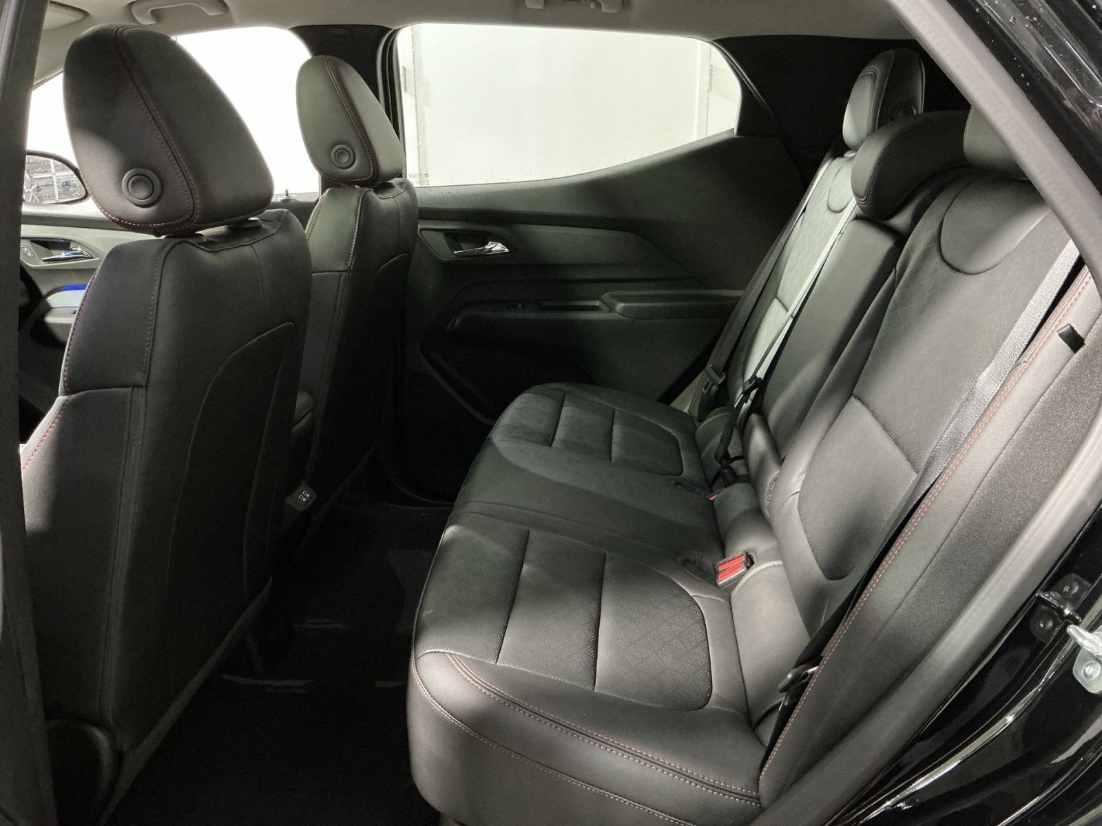 New 2027 Chevrolet Bolt RS w/ Technology Package image 32