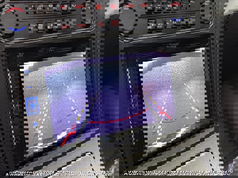 Used 2009 INFINITI G37 Journey w/ Premium Pkg image 16