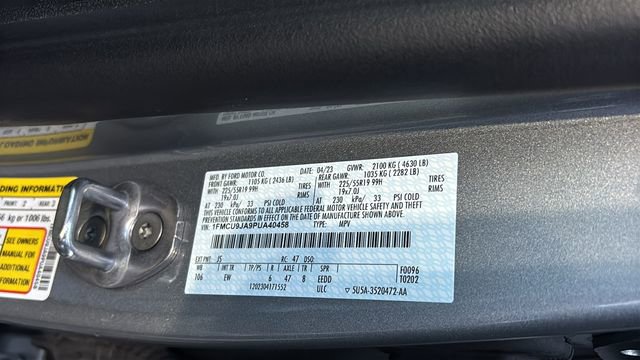 Used 2023 Ford Escape Platinum image 34
