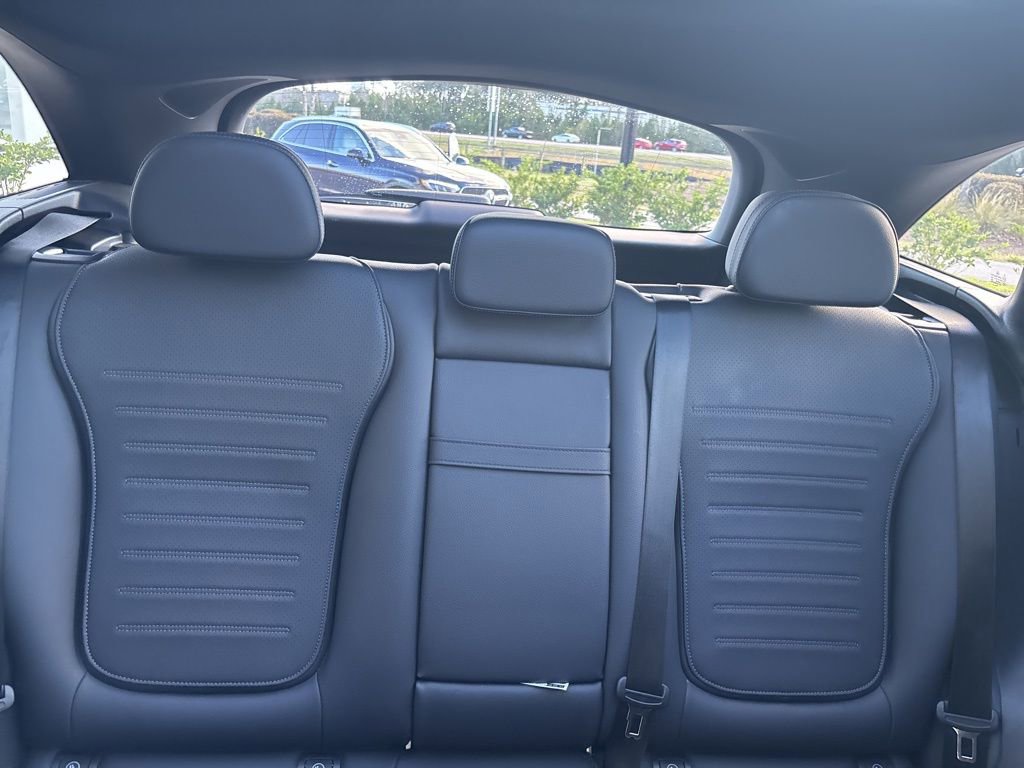 Used 2025 Mercedes-Benz GLC 300 image 21
