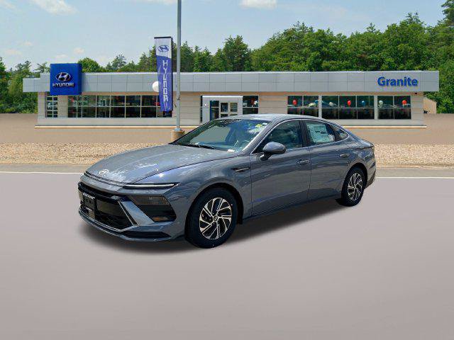 New 2026 Hyundai Sonata Blue FWD image 2