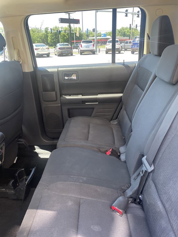 Used 2013 Ford Flex SE image 18