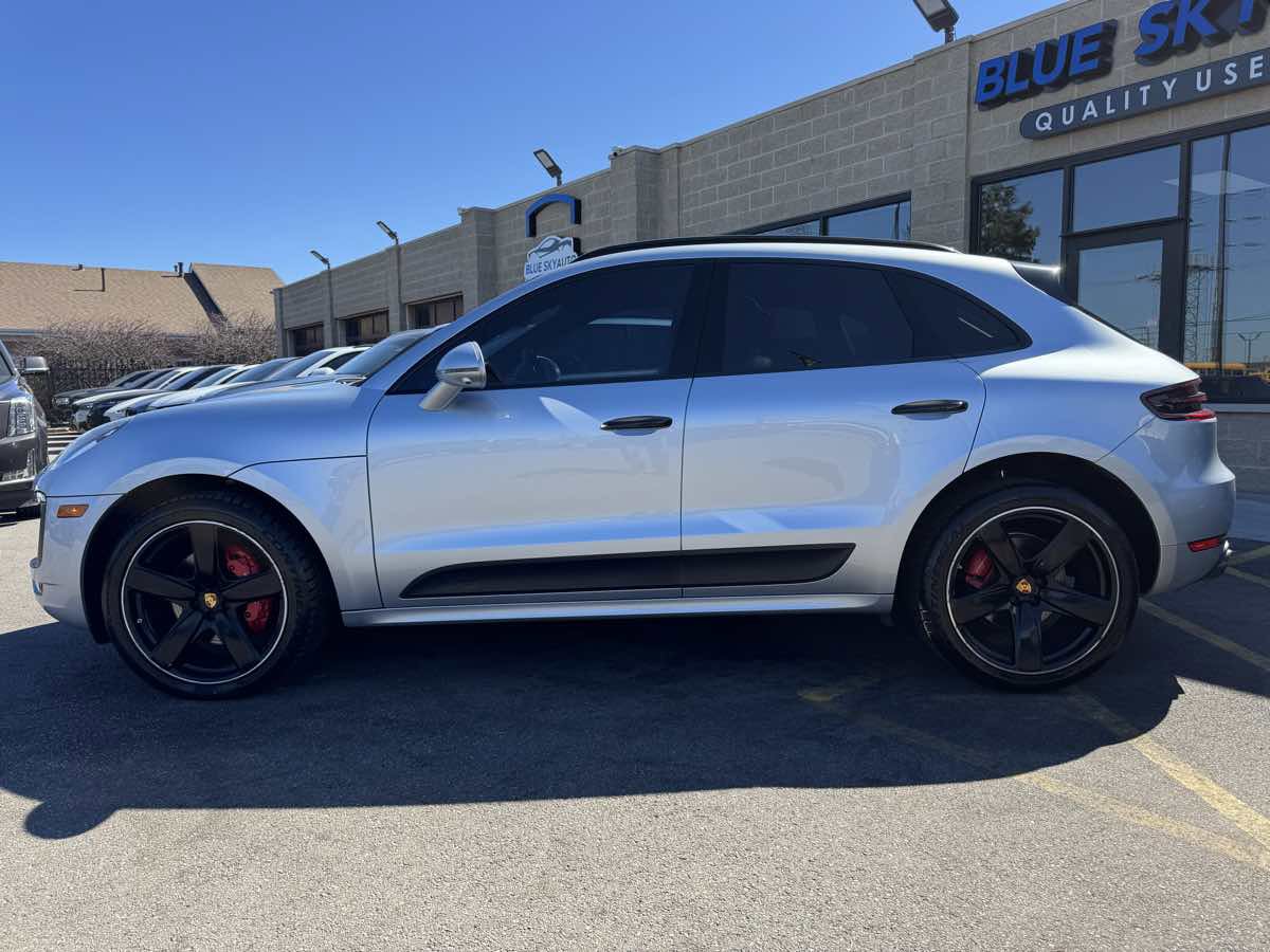 Used 2017 Porsche Macan GTS AWD/4WD image 8
