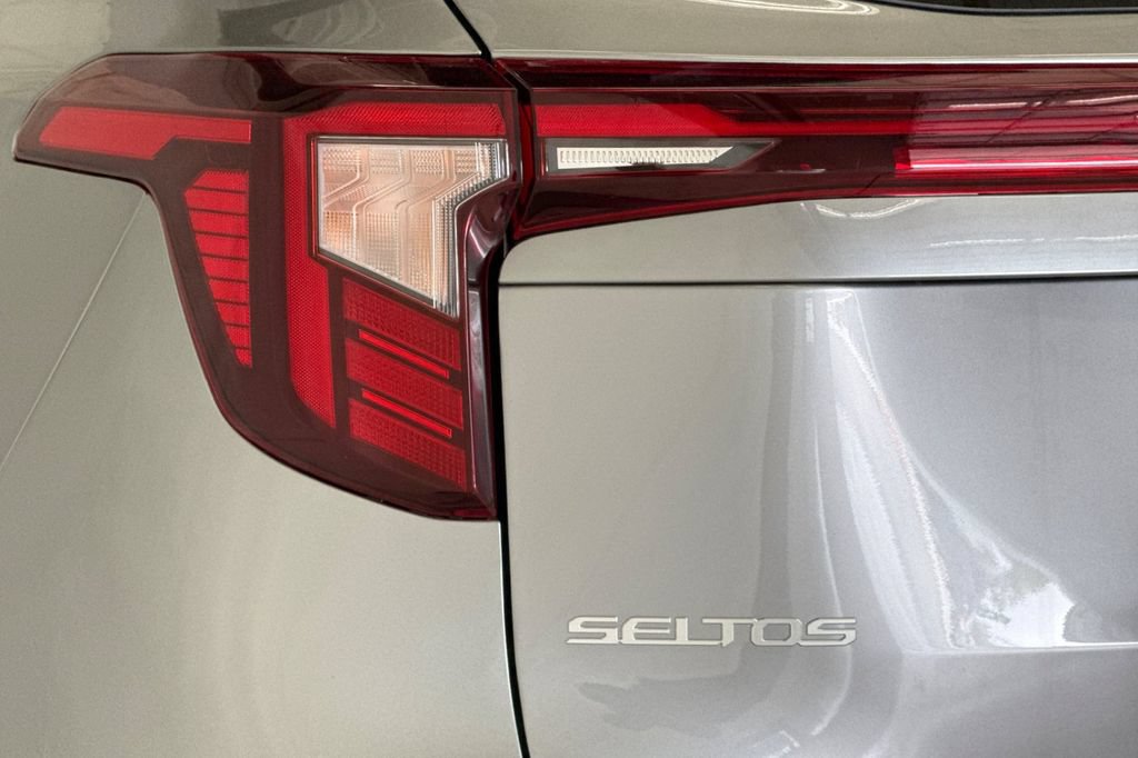 New 2026 Kia Seltos S AWD/4WD image 26