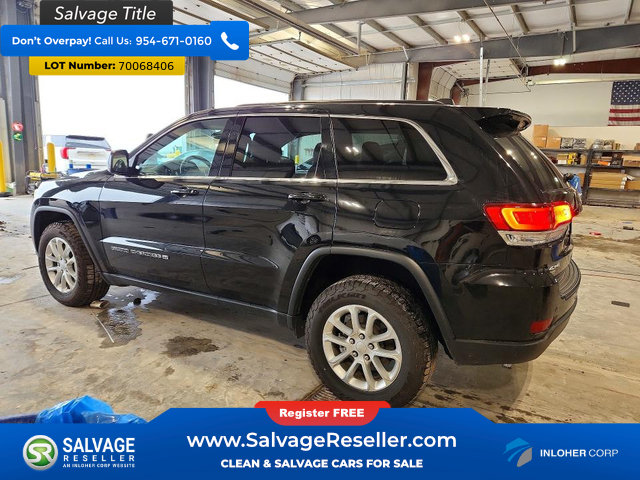 Used 2022 Jeep Grand Cherokee Laredo X AWD/4WD image 3