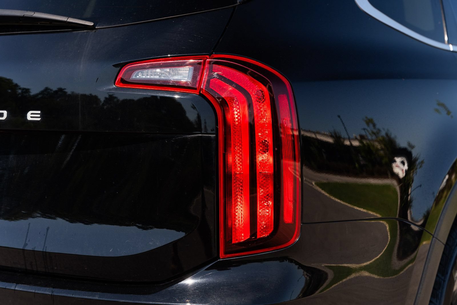 Used 2024 Kia Telluride LX FWD image 13
