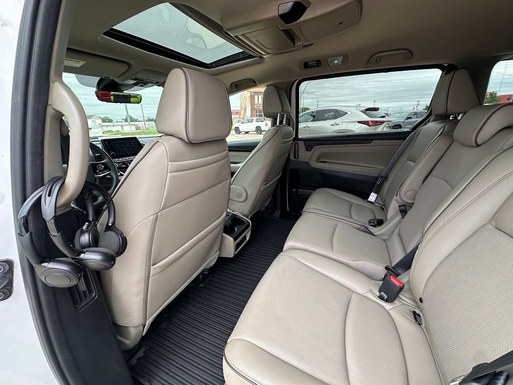 Used 2024 Honda Odyssey Elite image 14