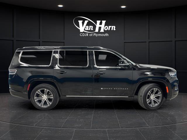 Used 2023 Jeep Grand Wagoneer 4WD w/ Flexible Seating Group image 8
