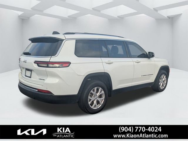 Used 2022 Jeep Grand Cherokee L Limited w/ Trailer Tow Group (B) image 3