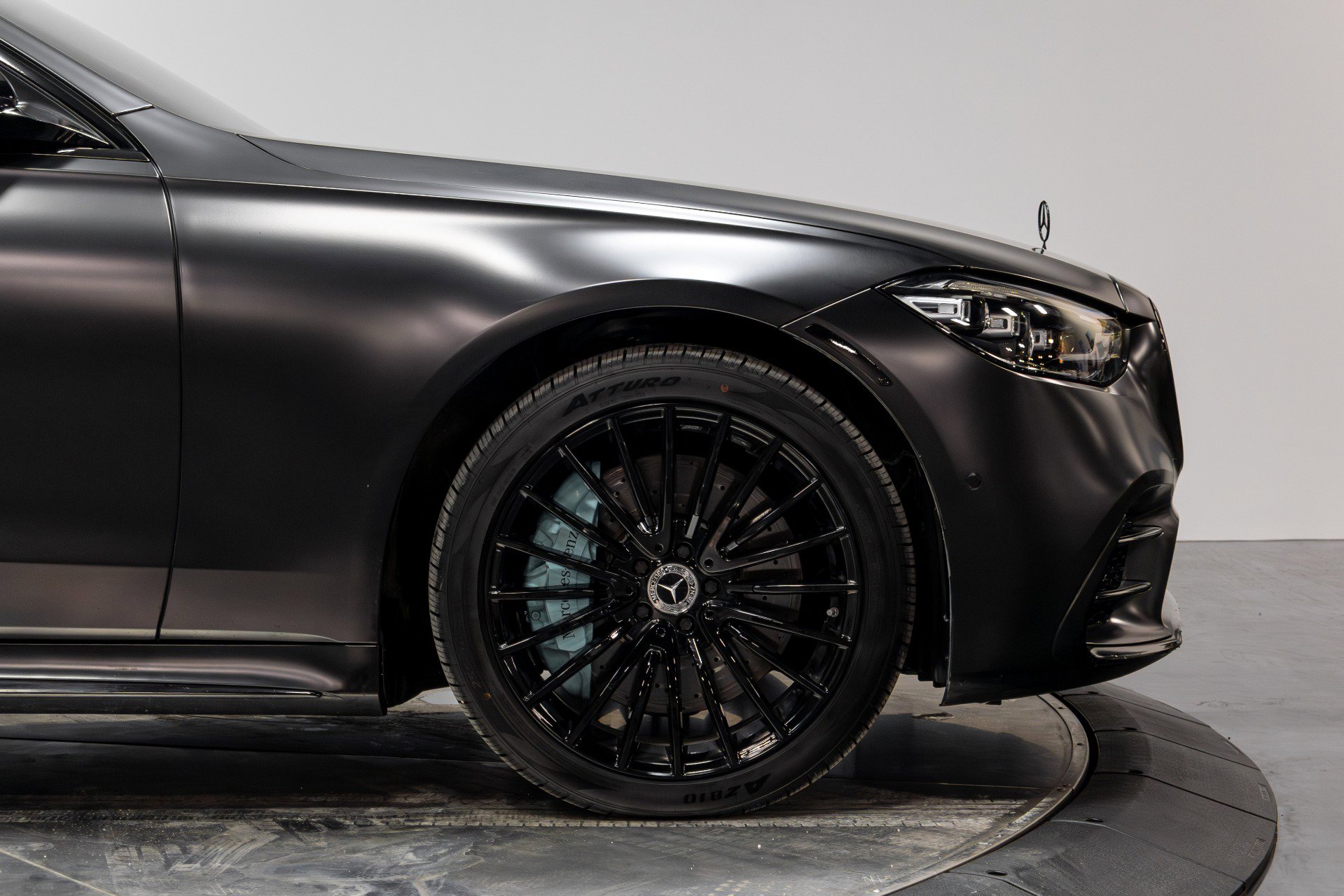 Used 2021 Mercedes-Benz S 580 S 580 4MATIC image 17