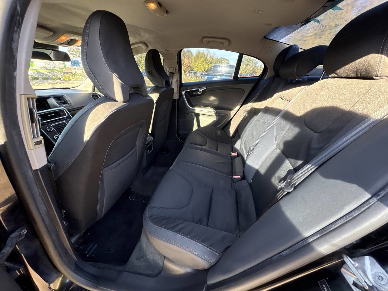 Used 2014 Volvo S60 T5 image 20