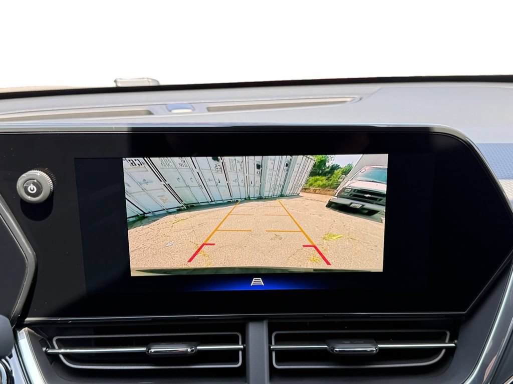 New 2026 Chevrolet Trax RS w/ Sunroof Package FWD image 15