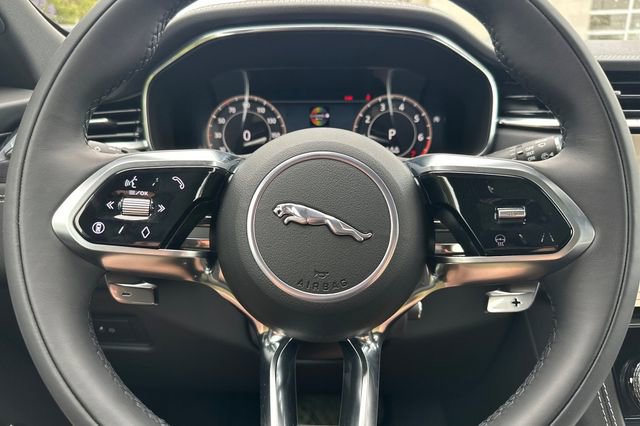 New 2026 Jaguar F-PACE R-Dynamic S AWD/4WD image 22