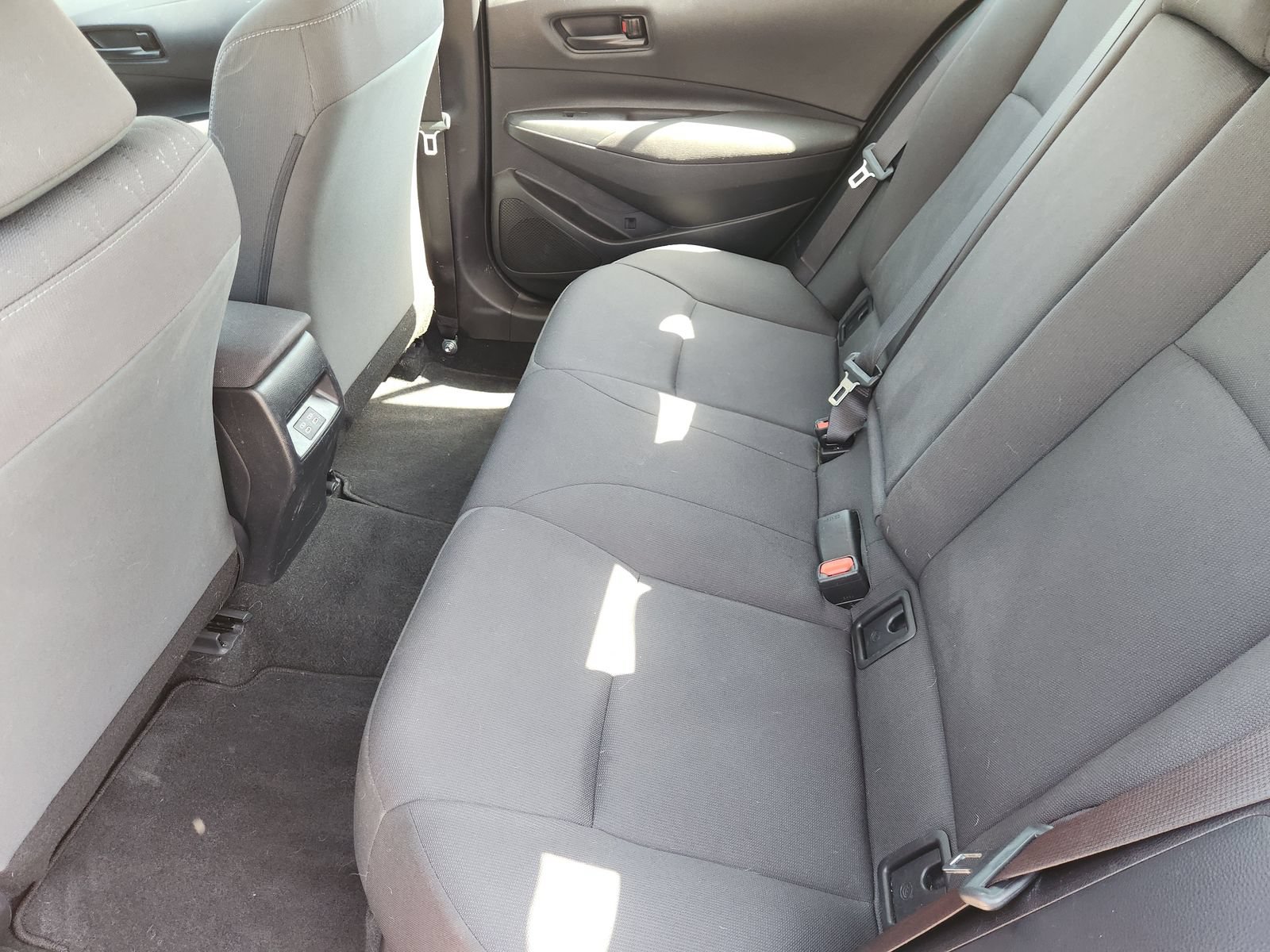 Used 2024 Toyota Corolla LE FWD image 34