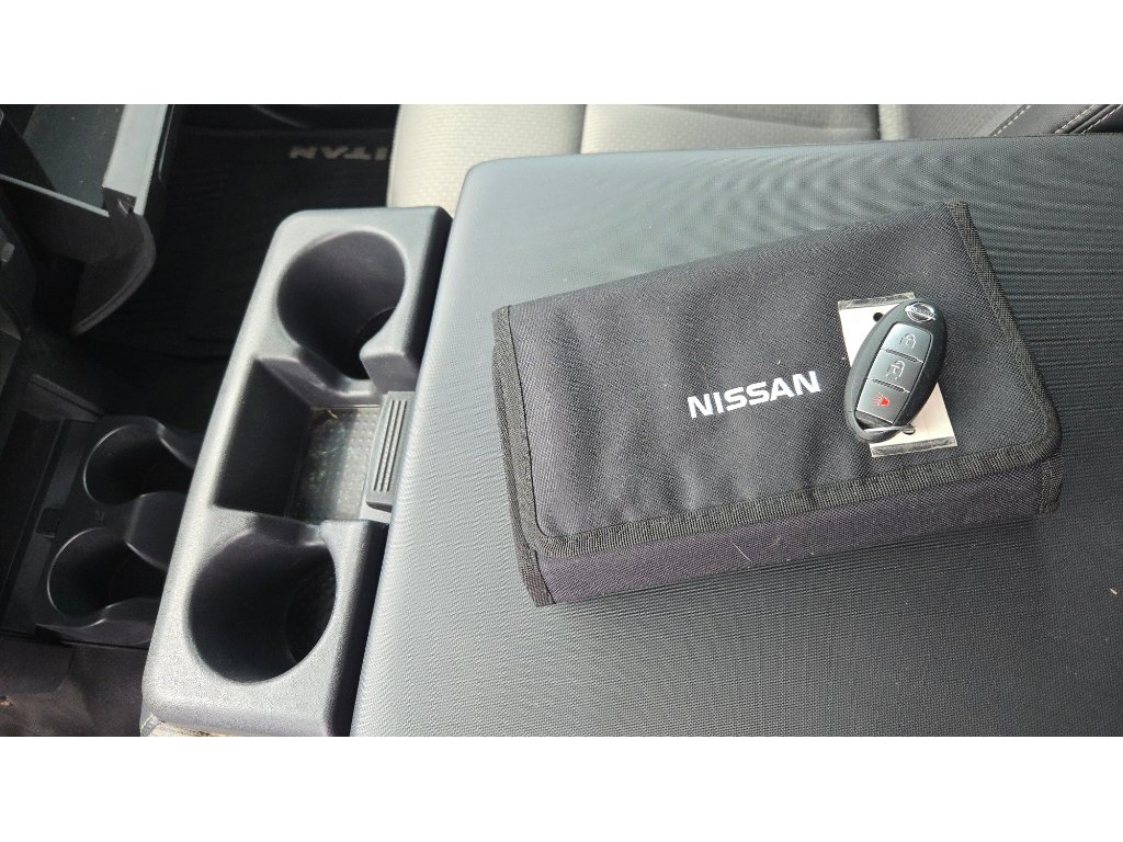 Used 2018 Nissan Titan S w/ S Utility Package AWD/4WD image 35