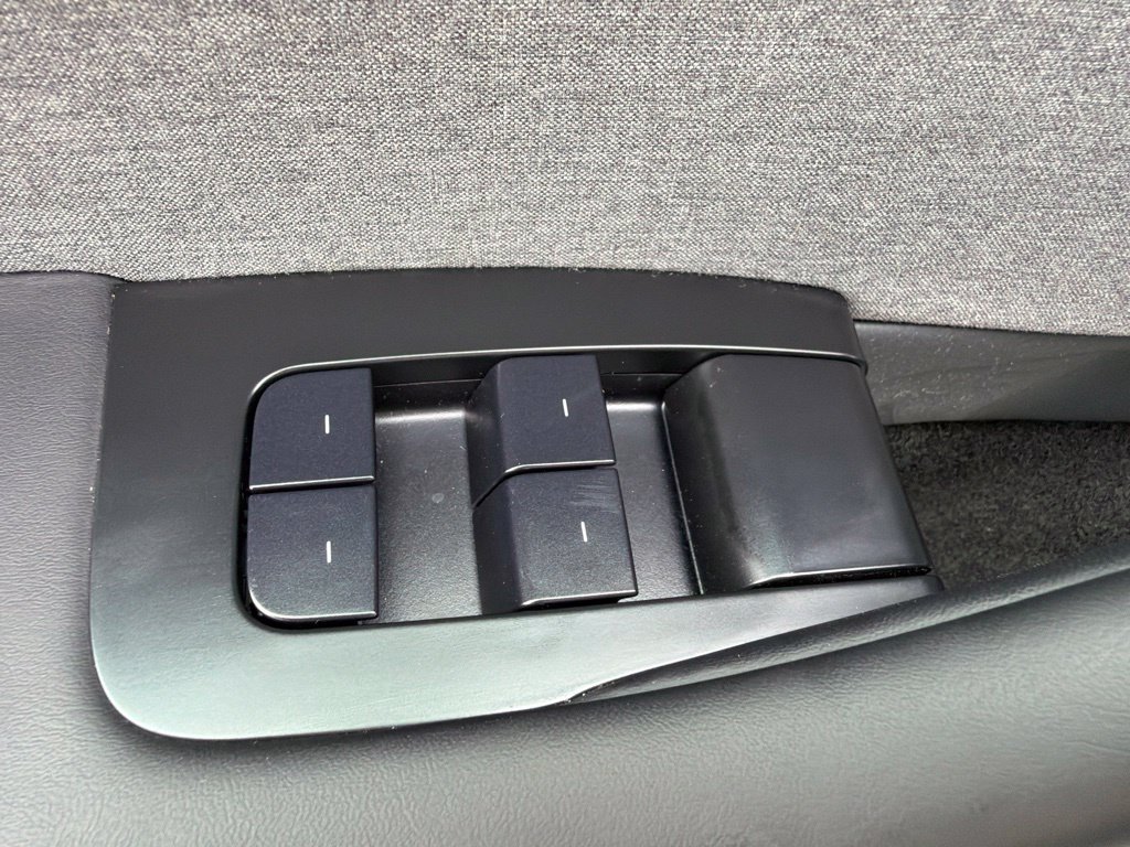 Used 2025 Tesla Model 3 Long Range RWD image 28