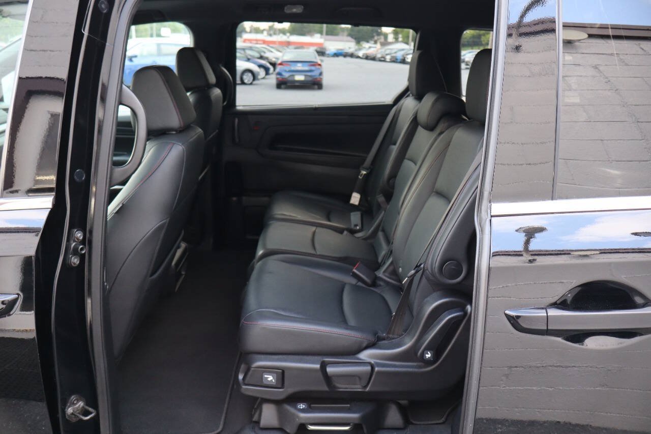Used 2025 Honda Odyssey Sport-L image 5