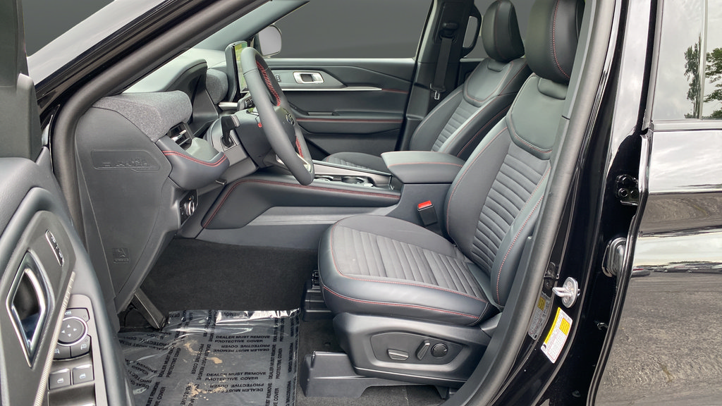 New 2026 Ford Explorer ST-Line AWD/4WD image 9