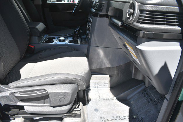 Used 2024 INEOS Grenadier Station Wagon AWD/4WD image 25