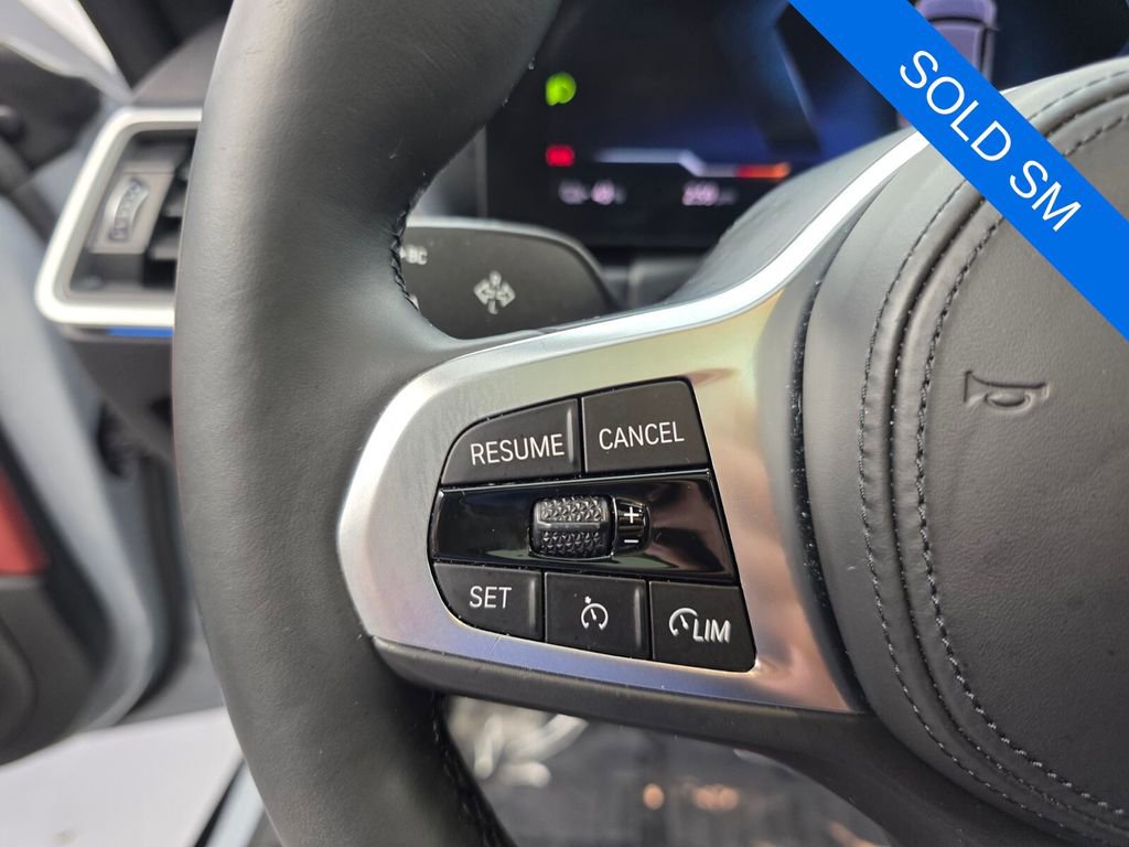 Used 2022 BMW i4 eDrive40 w/ M Sport Package RWD image 19
