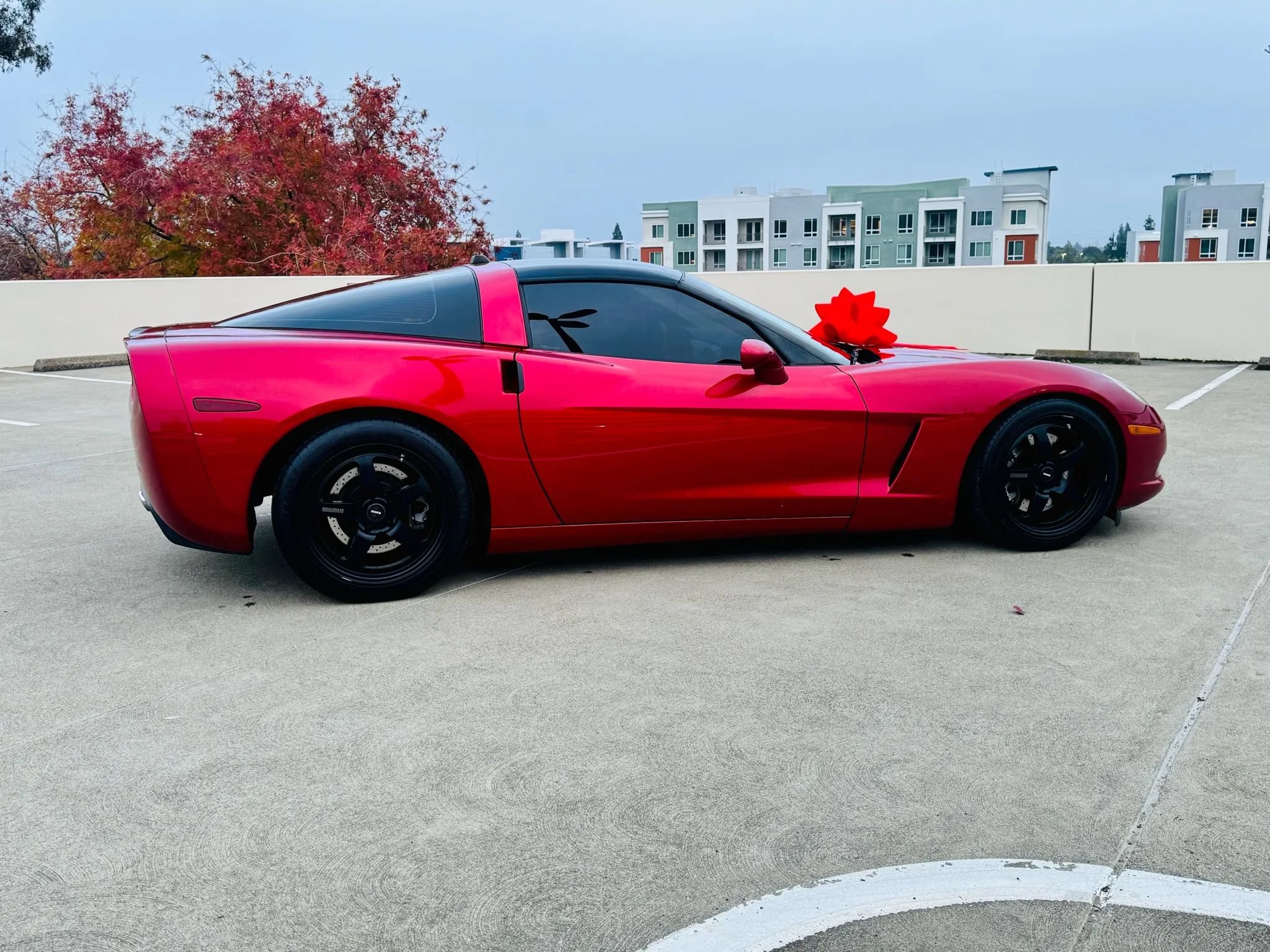 Used 2005 Chevrolet Corvette Coupe w/ Preferred Equipment Group RWD image 6