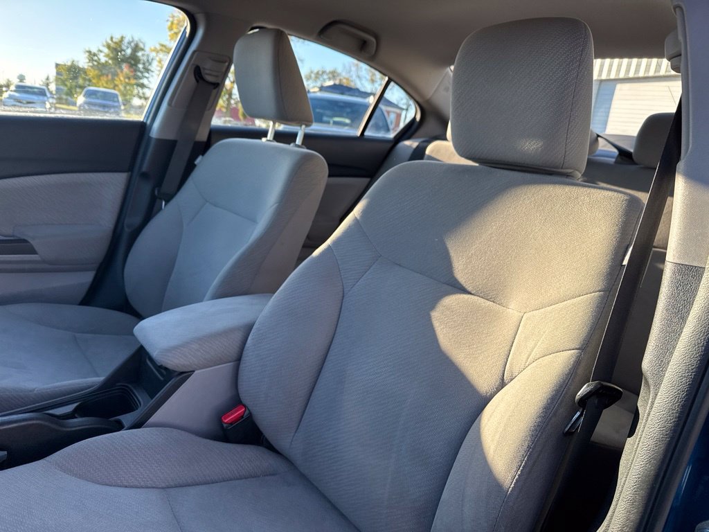 Used 2013 Honda Civic LX image 24