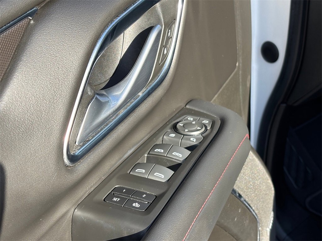 Used 2022 Chevrolet Tahoe RST w/ Luxury Package image 23