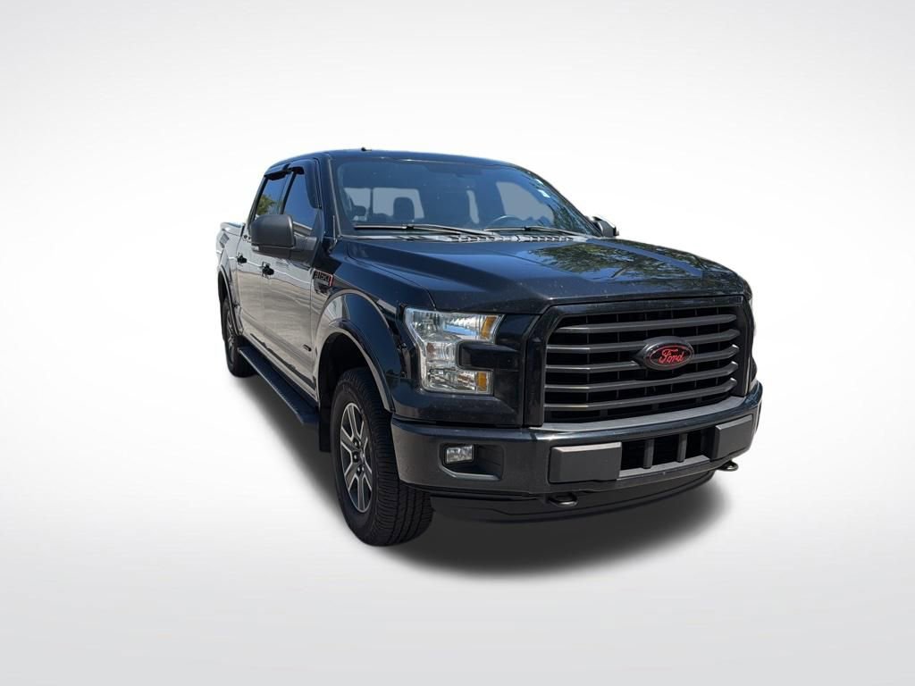 Used 2016 Ford F150 XLT w/ Equipment Group 302A Luxury AWD/4WD image 2