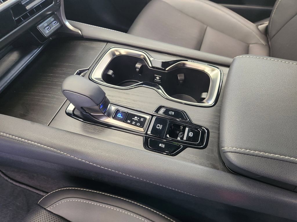 Used 2025 Lexus RX 350 Premium w/ Accessory Package (Z1) image 19