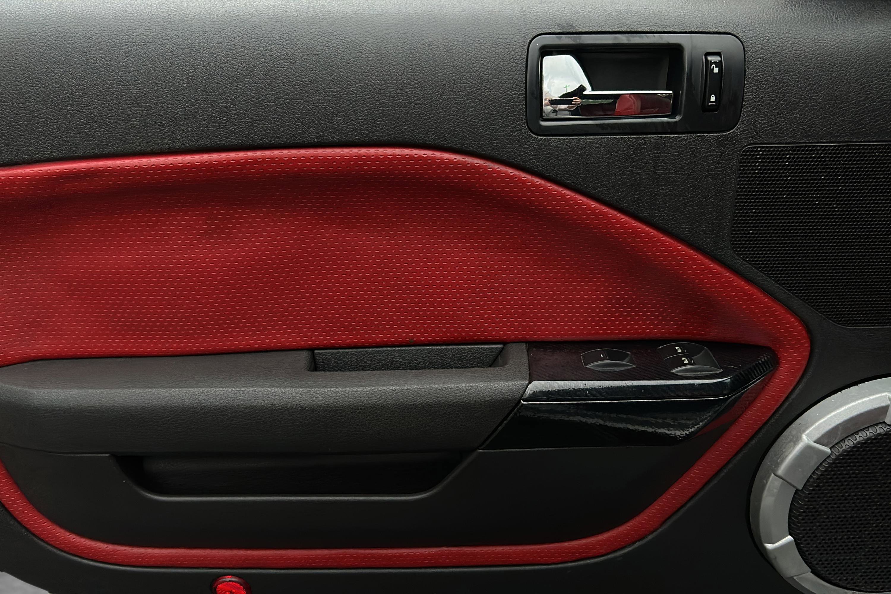 Used 2006 Ford Mustang GT Premium image 46