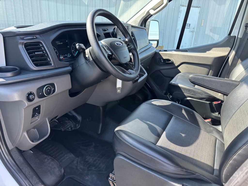 Used 2023 Ford Transit 350 XL image 7