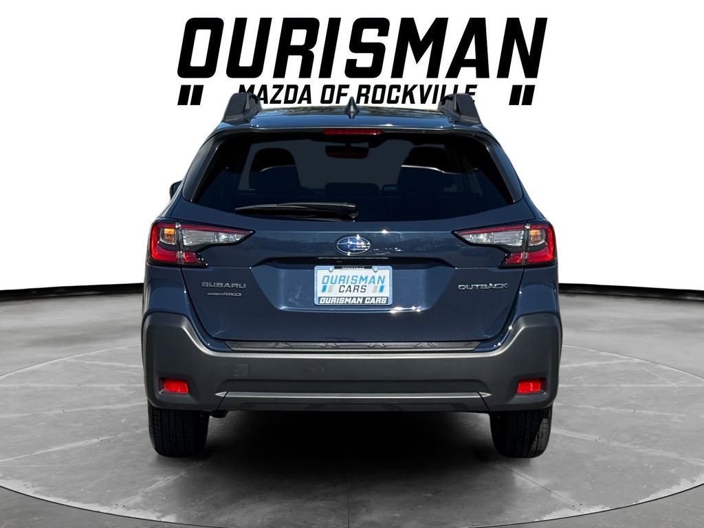 Used 2025 Subaru Outback Premium image 5