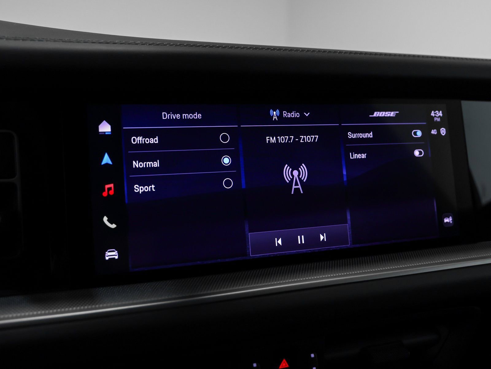 New 2026 Porsche Cayenne S image 40