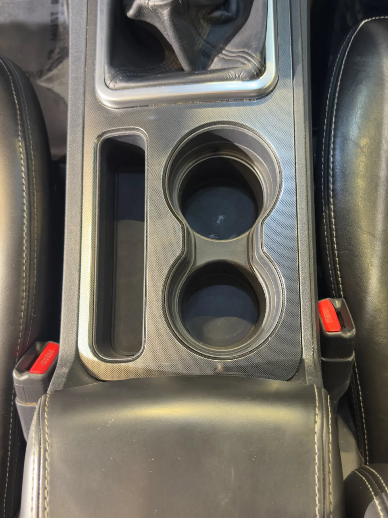 Used 2010 Dodge Challenger R/T RWD image 18
