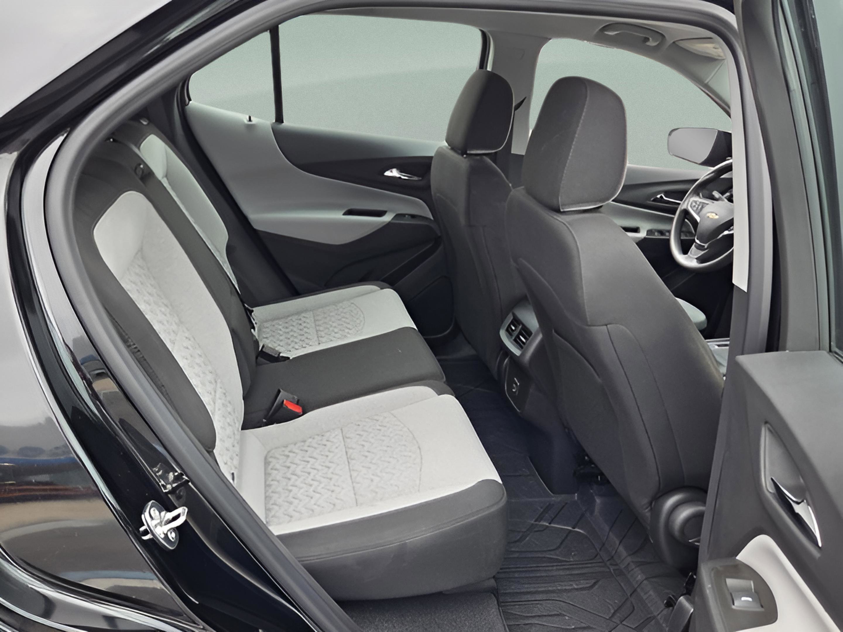 Used 2024 Chevrolet Equinox LS w/ Midnight Edition FWD image 14