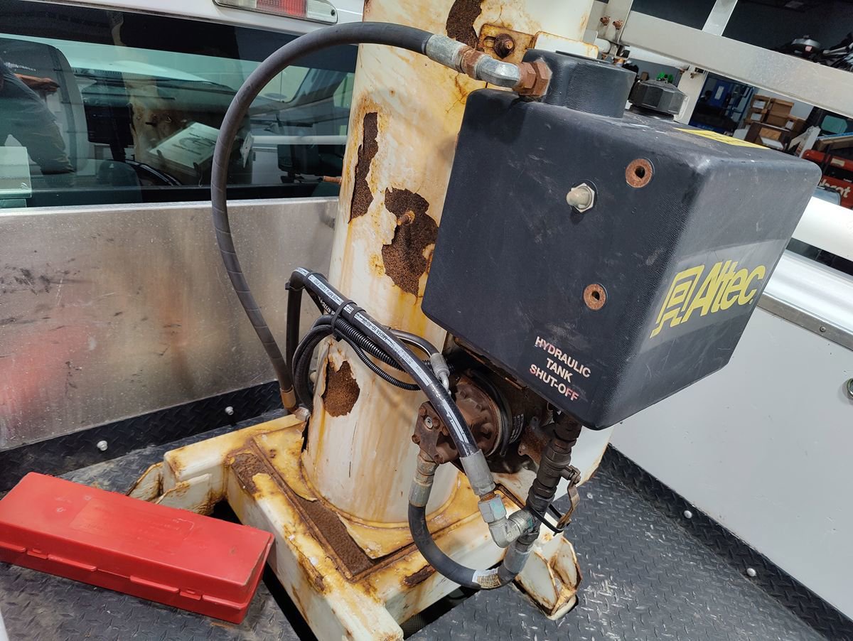 Used 2014 Ford F450 XL w/ Power Equipment Group image 13