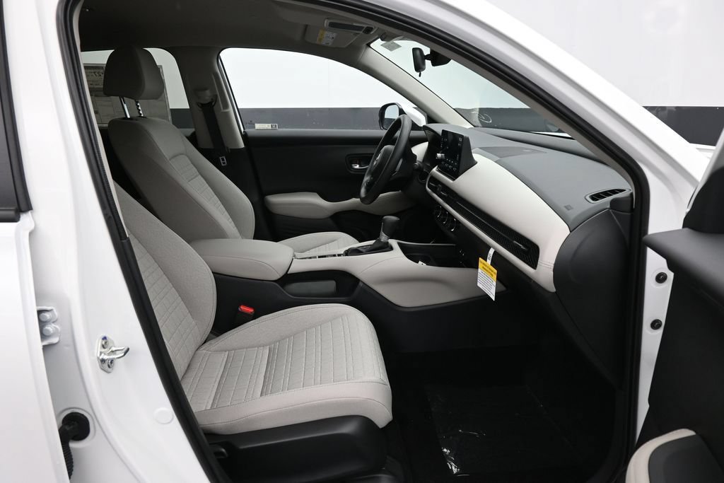 New 2027 Honda HR-V LX image 32