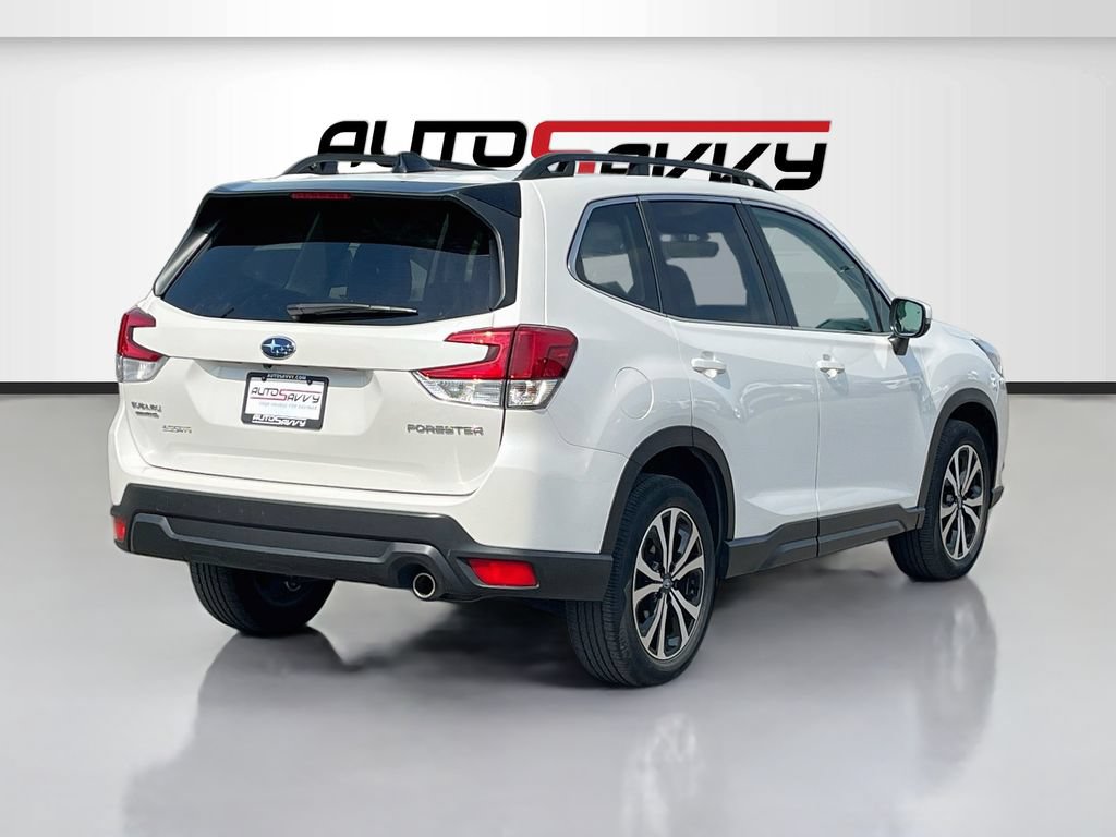 Used 2024 Subaru Forester Limited AWD/4WD image 7