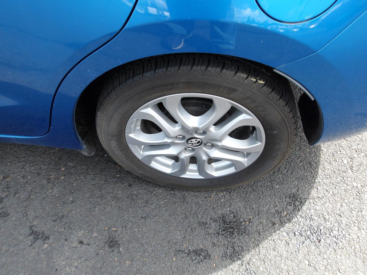 Used 2018 Toyota Yaris iA FWD image 24